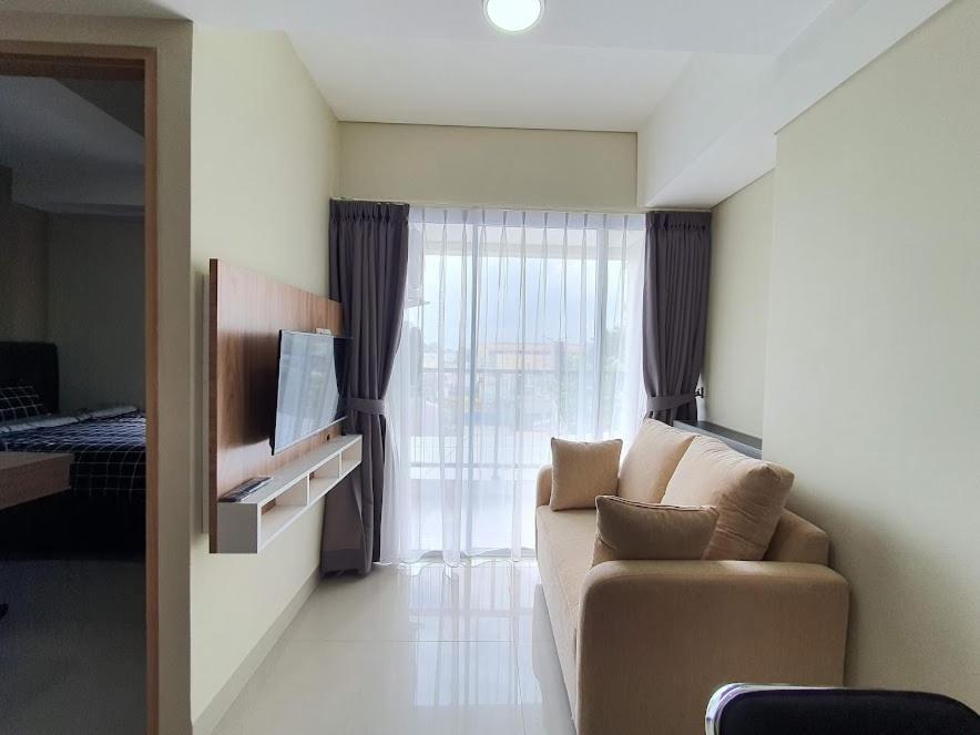 Padina Suites Tangerang Exterior foto