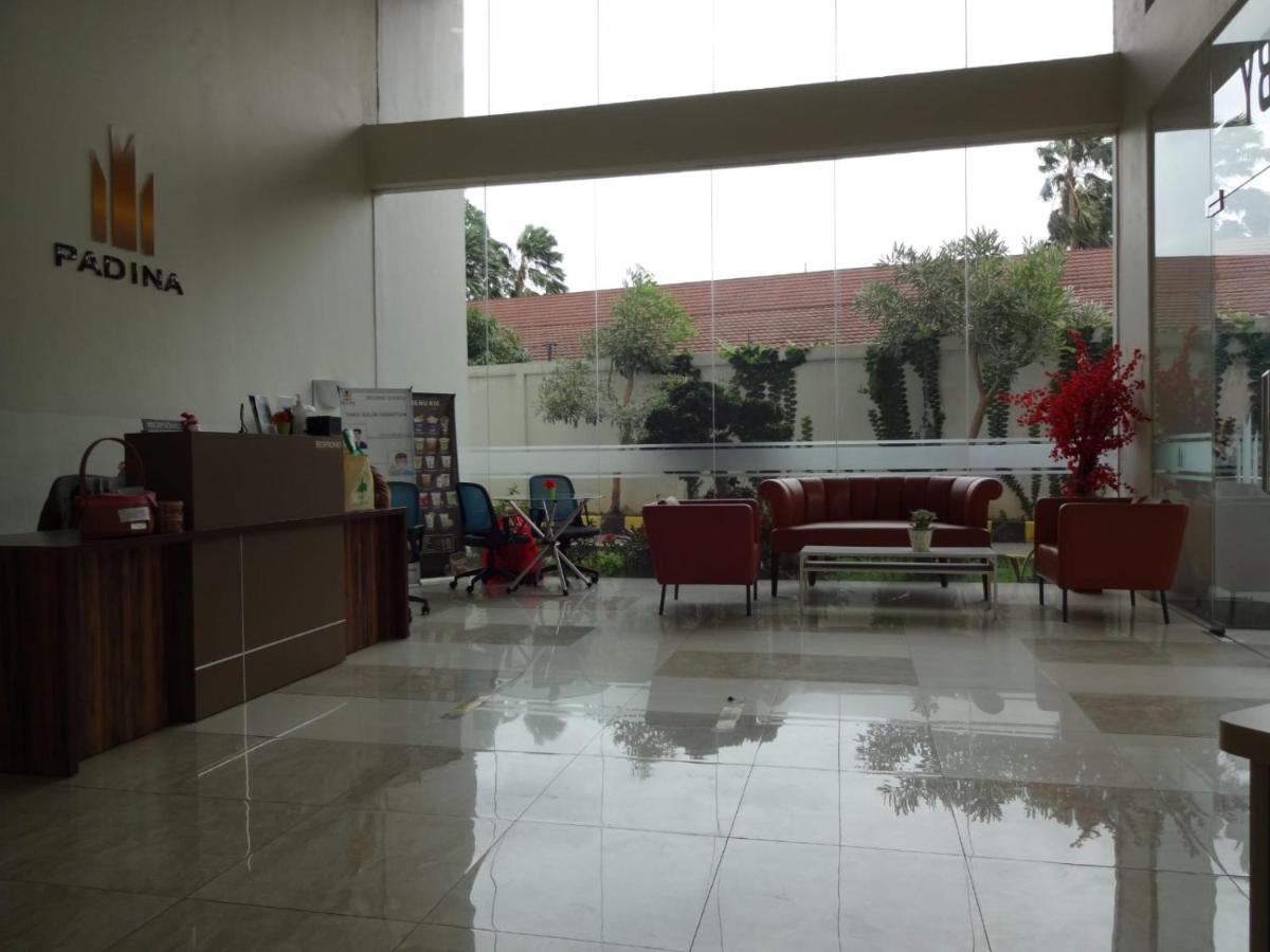 Padina Suites Tangerang Exterior foto