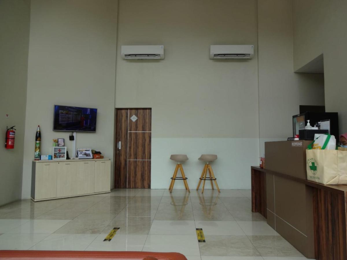 Padina Suites Tangerang Exterior foto